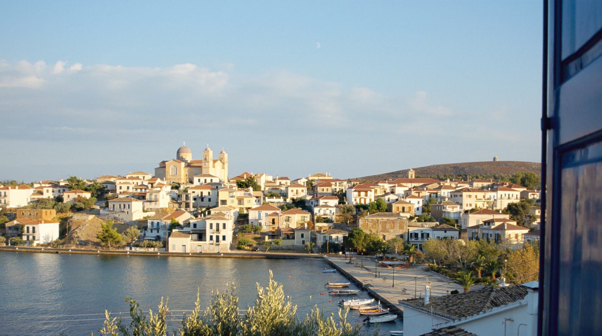 ΧΡΙΣΣΟ ΦΩΚΙΔΑΣ – ΔΕΛΦΟΙ. ΚΥΡΙΑΚΗ 11/01/2026   