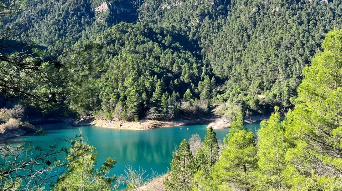 &Alpha;&Kappa;&Rho;&Alpha;&Tau;&Alpha; – &Lambda;&Iota;&Mu;&Nu;&Eta; &Tau;&Sigma;&Iota;&Beta;&Lambda;&Omicron;&Upsilon;. &Sigma;&Alpha;&Beta;&Beta;&Alpha;&Tau;&Omicron; 14/02/2026